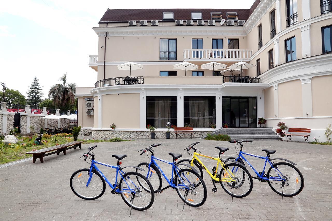 Spa Hotel Karakas Suchumi Exteriér fotografie