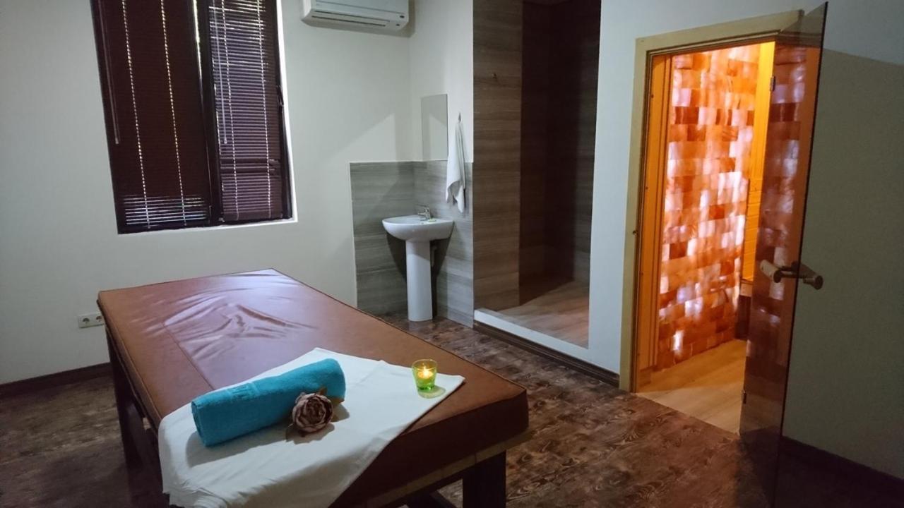 Spa Hotel Karakas Suchumi Exteriér fotografie